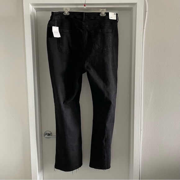 Forever 21+  Plus Size High-Rise Split Flare Jeans - Picture 8 of 15